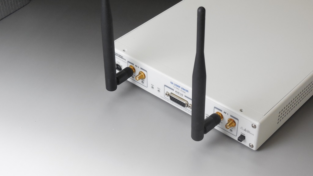 「USRP RIOシリーズ」 : RFレコーダー・キャプチャ